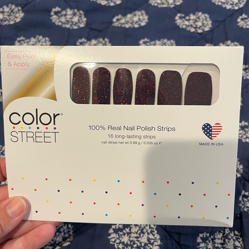 Color Street Russian Around Glitter Nail Strips